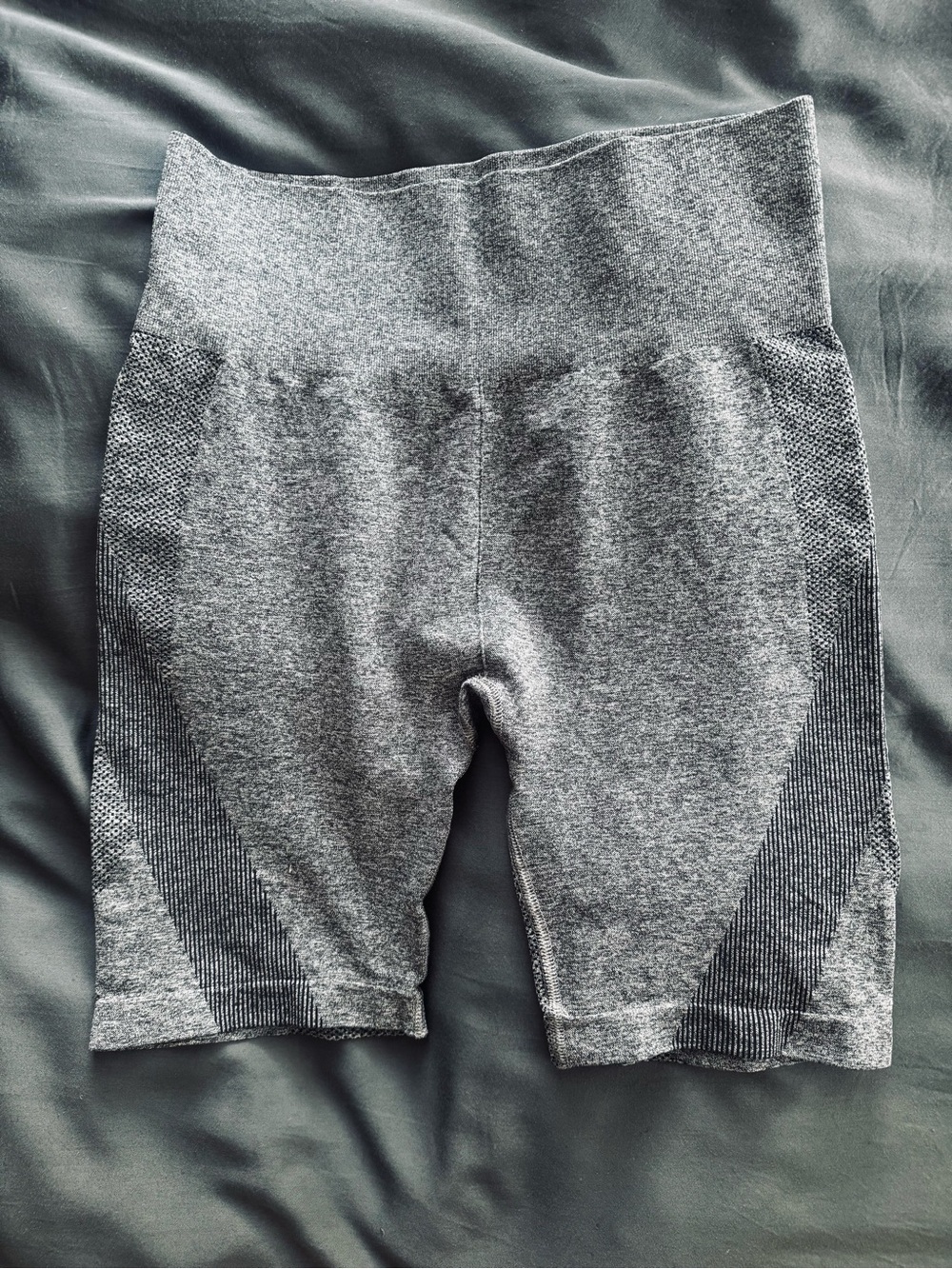 H&M Gray Athletic Seamless High-Waist Bike Shorts